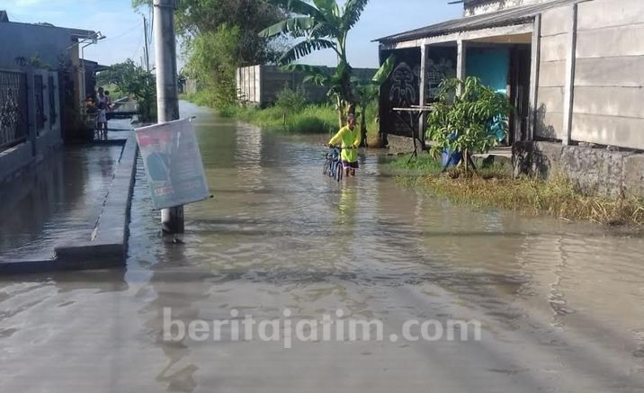 Gresik Waspada, Driyorejo-Menganti Terendam Banjir