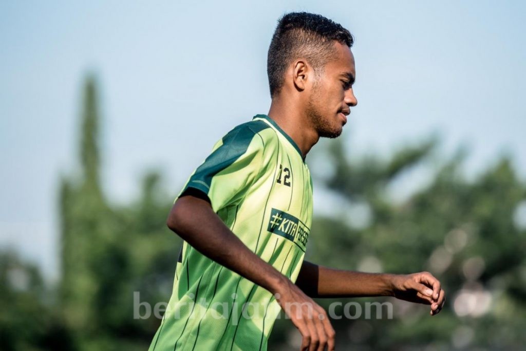 Bisa Bermain di Tiga Posisi, Alwi Slamat Untungkan Persebaya