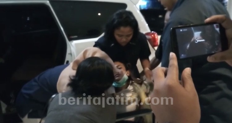 Vanessa Angel Dirawat di RS Bhayangkara
