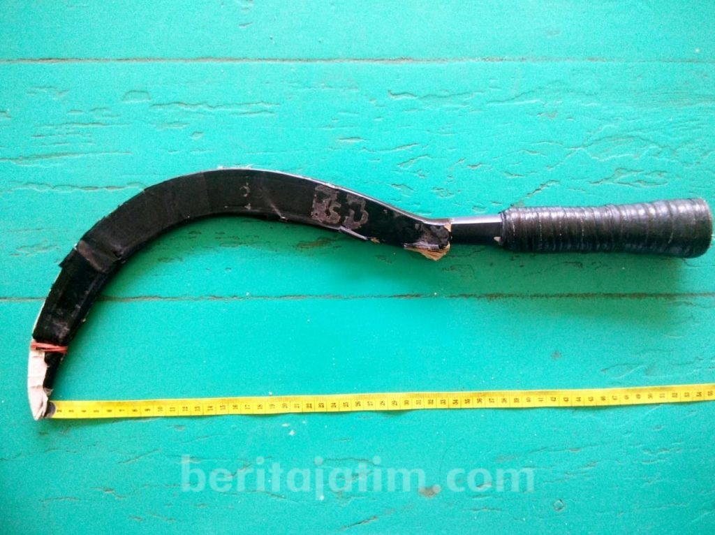 Diduga Ganggu Istri Orang, Warga Bangkalan Dibabat Celurit