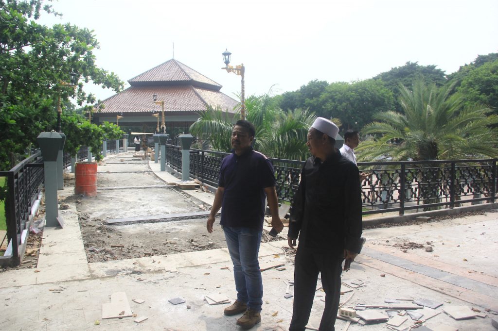 Dewan Gresik Kecewa dengan Kontraktor Proyek Alun-Alun