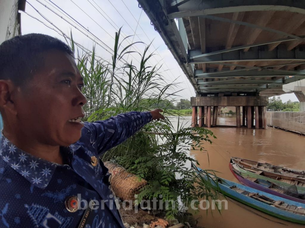 Akhirnya, Pengemudi Mobil Boks Menyerahkan Diri