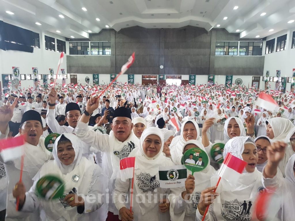 Menangkan Jokowi-Ma’ruf, Khofifah Diminta Terjun ke Madura
