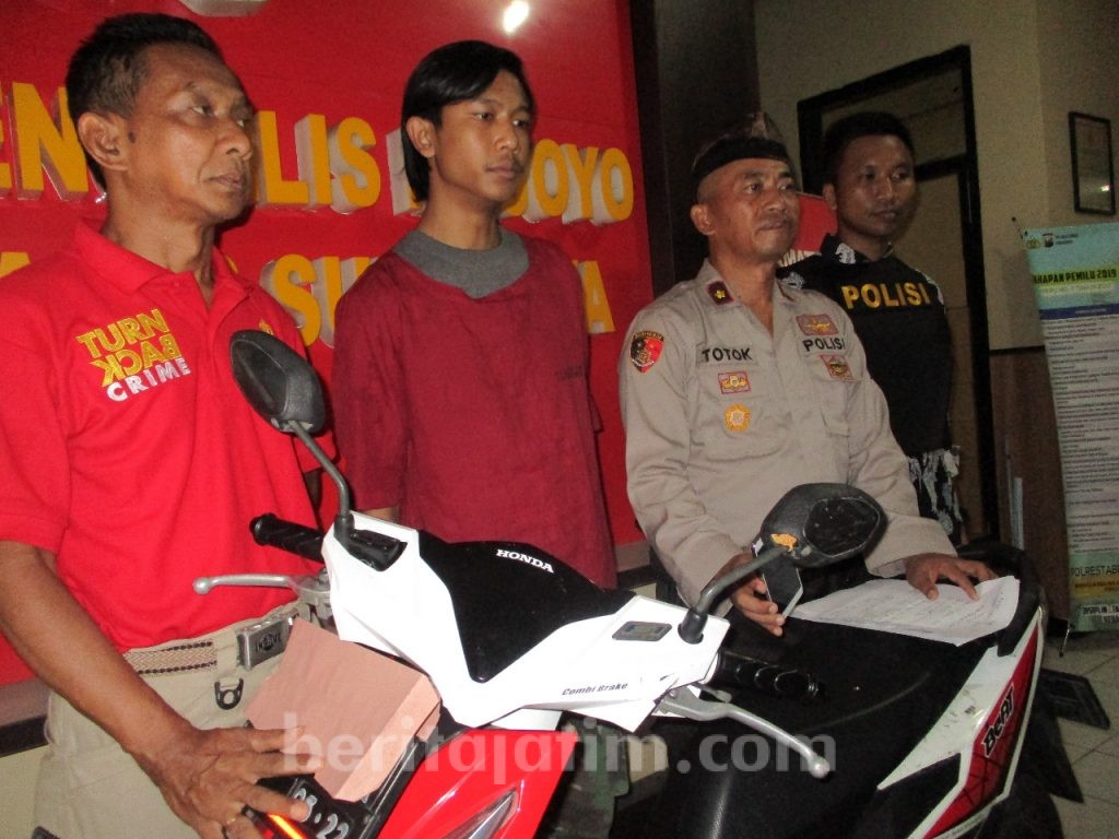 Dua Pelajar Sidosermo Nekat Jambret HP Anak Kecil