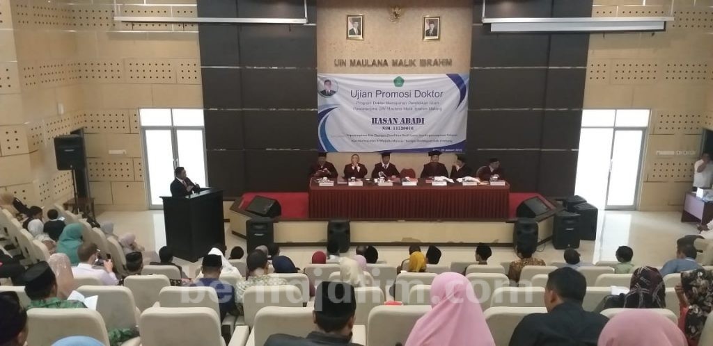 Disertasi ‘Kiai Thoreqoh’ Antar Rektor Unira Jadi Doktor Termuda
