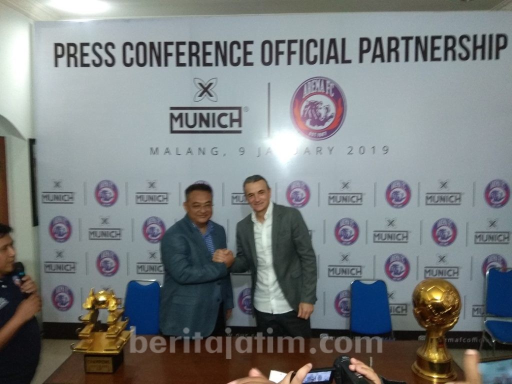 Pemain Arema FC Dilarang Makan Nasi Goreng