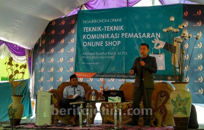 Pakar dan Praktisi Bisnis Online Berbagi Tips Bersama Santri