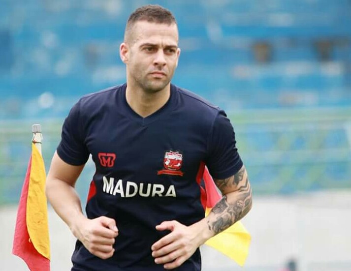 Aleksandar Rakic Latihan Bersama Madura United