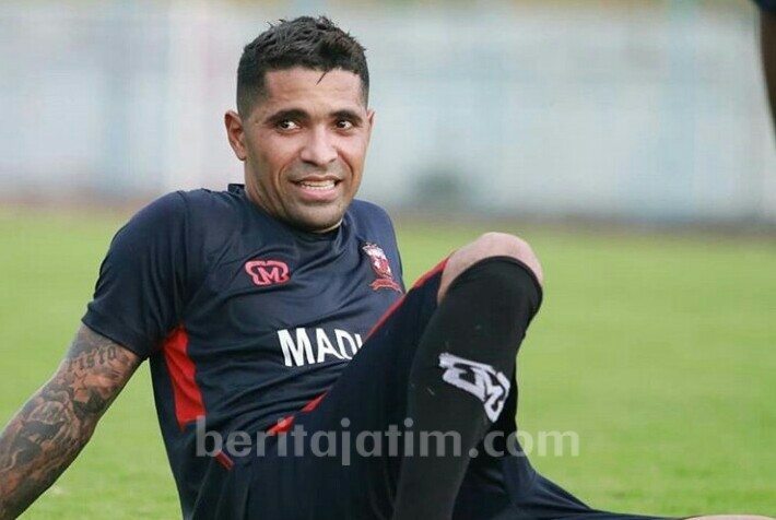 Ini Alasan Madura United Datangkan Beto Goncalves