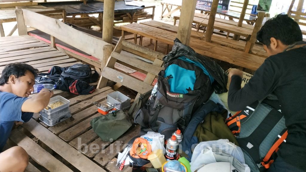 Jalur Pendakian Tamiajeng Trawas Ditutup, Pendaki Kecele