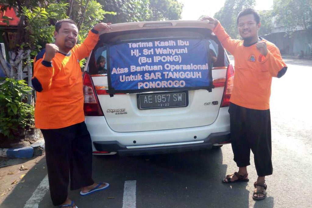 Karena Baca Beritajatim, Istri Bupati Ponorogo Bantu SAR Tangguh Kirim Bantuan