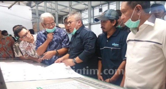 Cek Surat Suara dan Formulir, Ketua KPU Sidak ke Percetakan