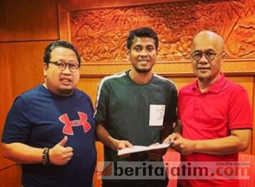Zulfiandi Teken Kontrak Bersama Madura United