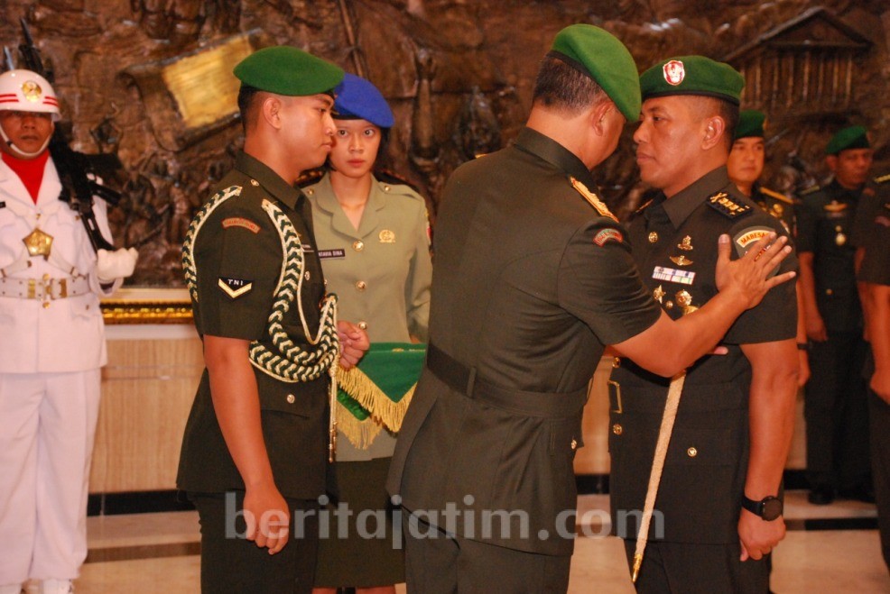 Danrem 082/CPYJ Berganti, Pangdam V Brawijaya Pimpin Sertijab