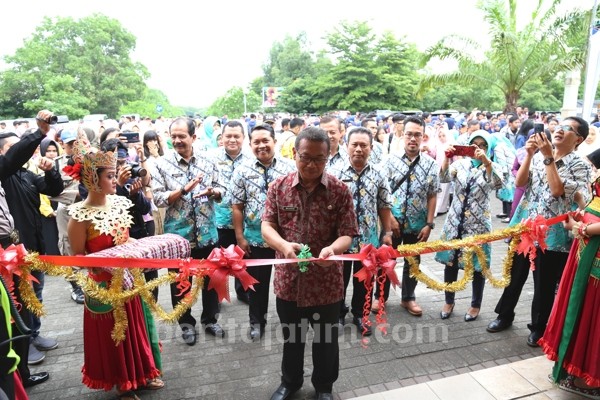 Ribuan Pelajar Serbu Pameran Pendidikan di Basement SLG Kediri