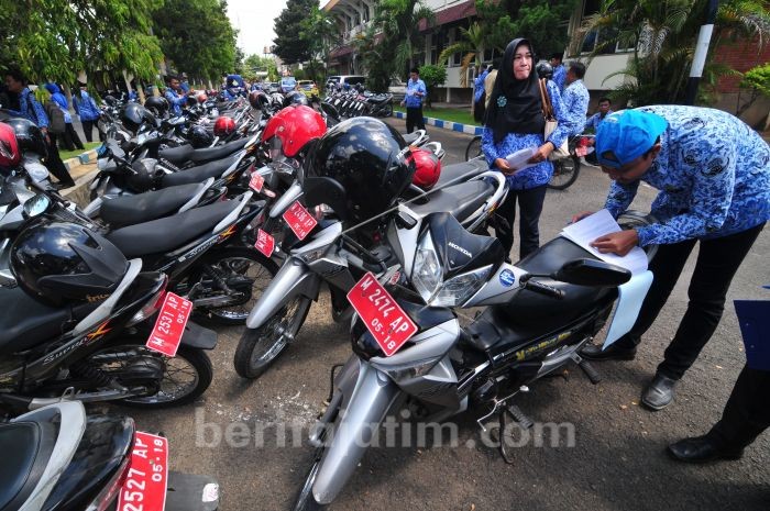 Tunggakan Kendaraan Pelat Merah di Pamekasan Capai Rp 56 Juta selama 2018
