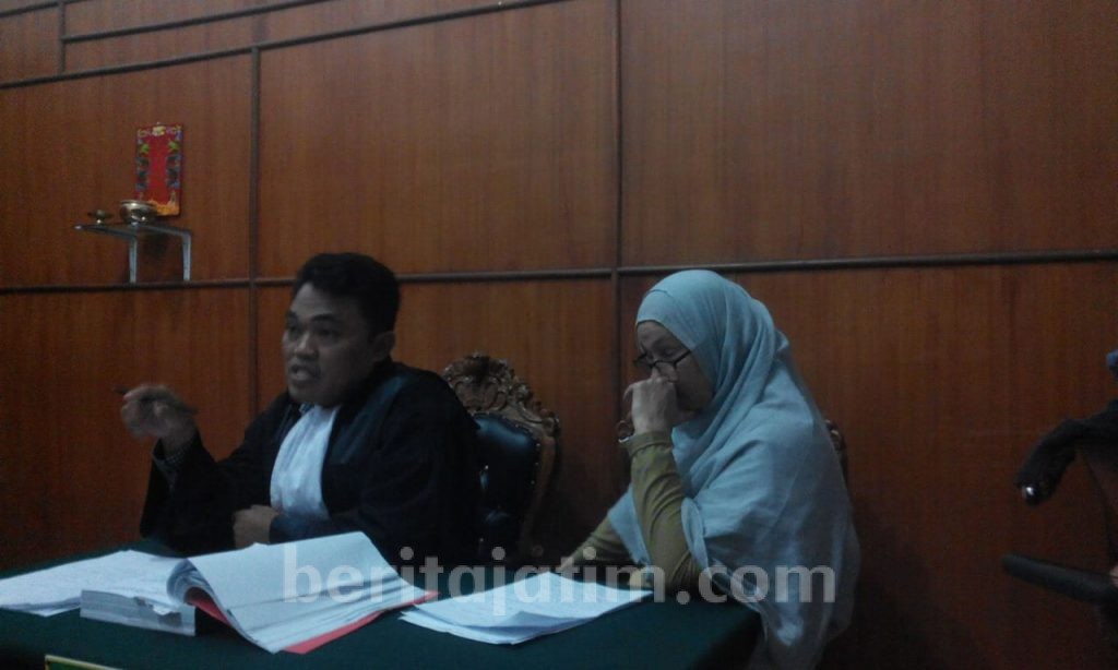 Cemarkan Nama Baik Lewat Whatsaap, Saidah Dituntut 18 Bulan