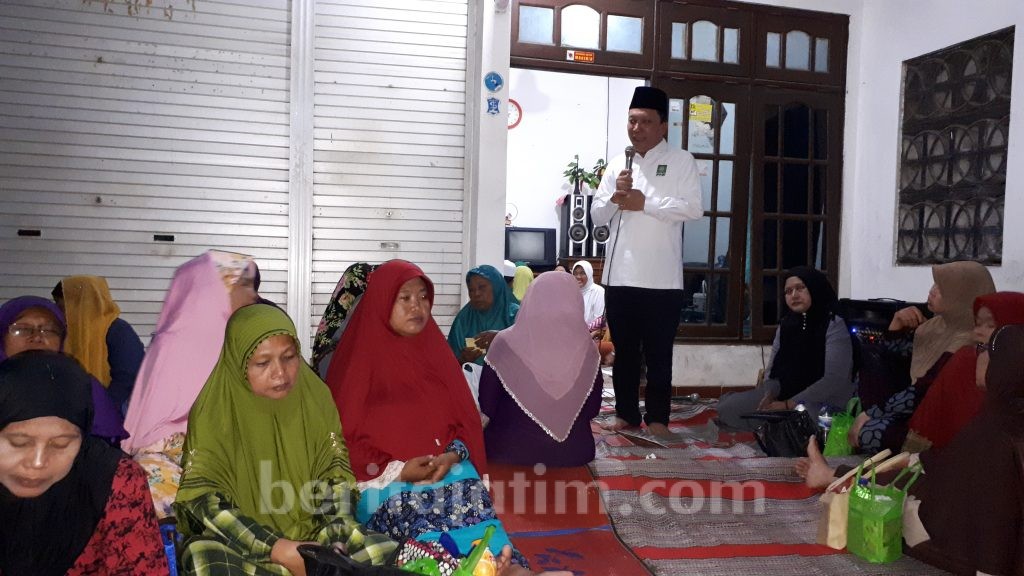 Bersama Ratusan Muslimat, Fandi Utomo Doakan Kesehatan Ani Yudhoyono