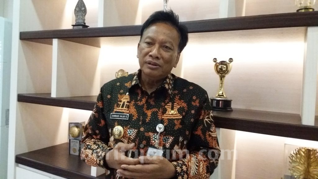 Sambari : Segera Bangun Jembatan, Agar Warga Mudah Saat Prosesi Pemakaman