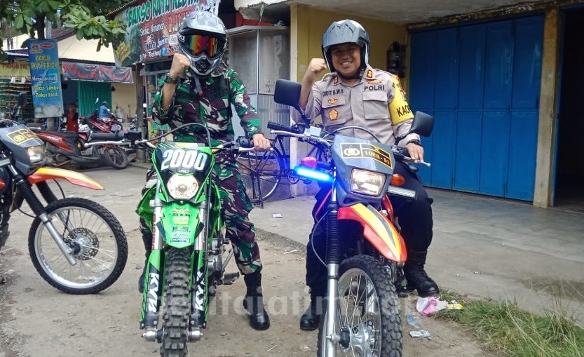 Kapolres Bersama Dandim Trenggalek Pantau Pilkades Serentak