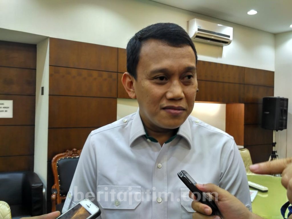 TKN: Kalah Debat, Malah Pulpen Disalahkan