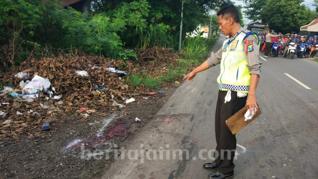 Boncengan Pakai Motor, Pemuda ini Meninggal Ditabrak Truk