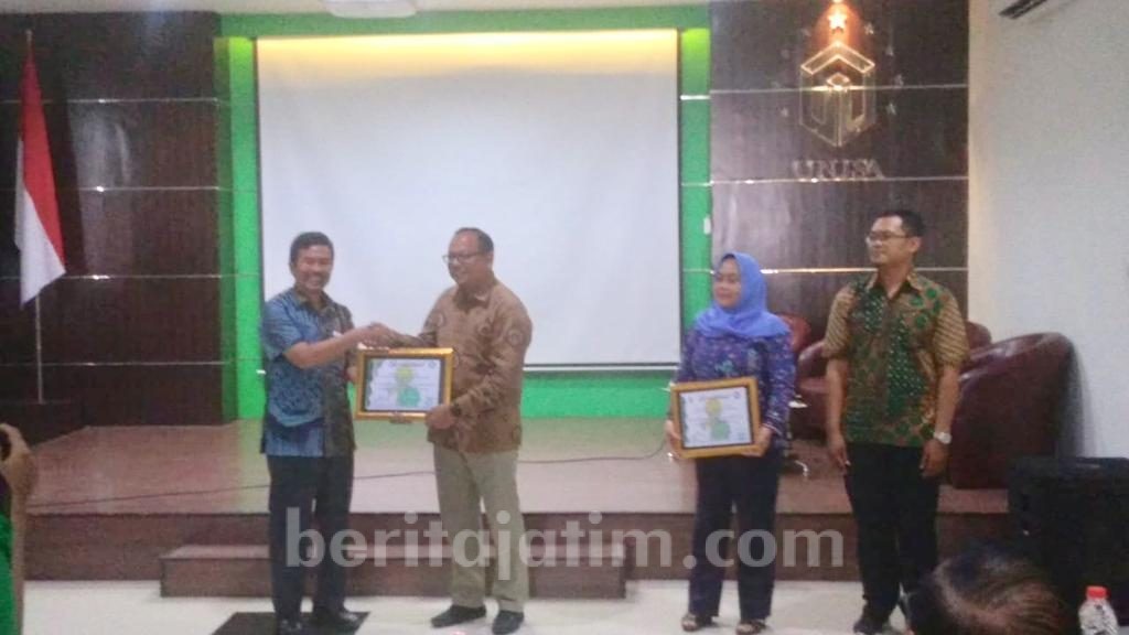 Tenaga Kerja Bongkar Muat Ikut Sertifikasi Basic Safety Training