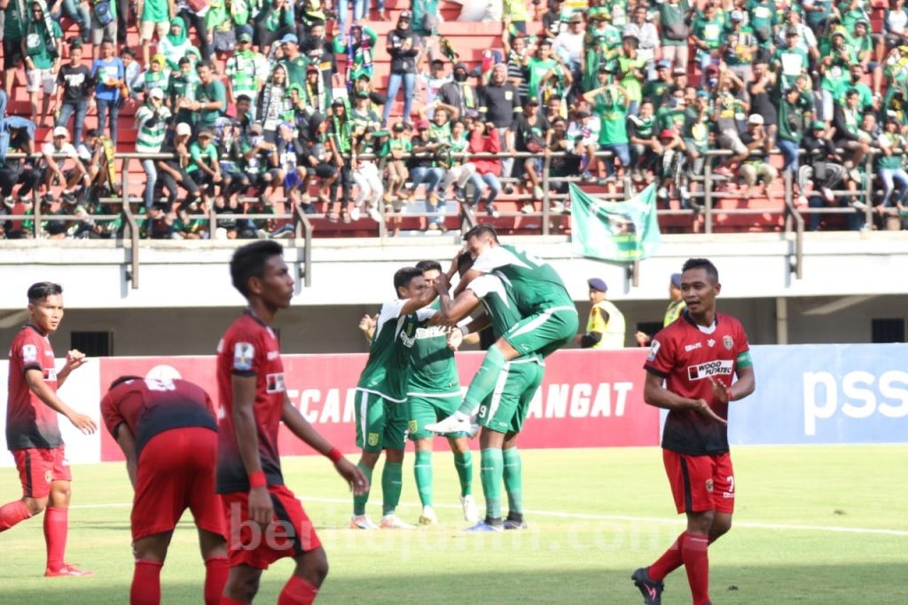 Persebaya Menang 4-1 Atas Persidago Gorontalo