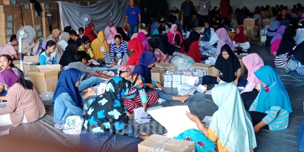 KPU Sumenep Temukan 500 Surat Suara Rusak