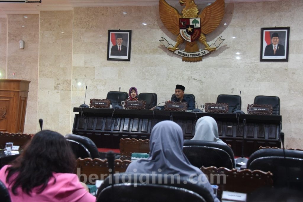 Paripurna DPRD Kota Kediri Bahas Raperda Penyelenggaraan dan Kawasan Permukiman