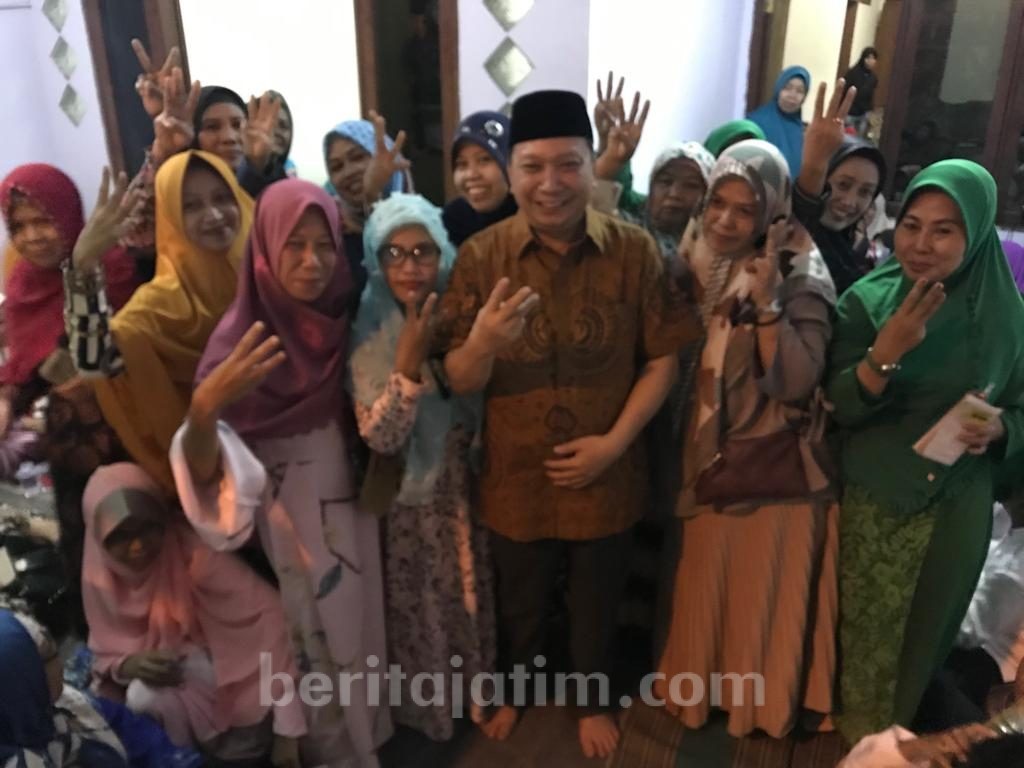 Muslimat NU Makin Solid Menangkan KH Ma’ruf Amin, PKB, dan Fandi Utomo