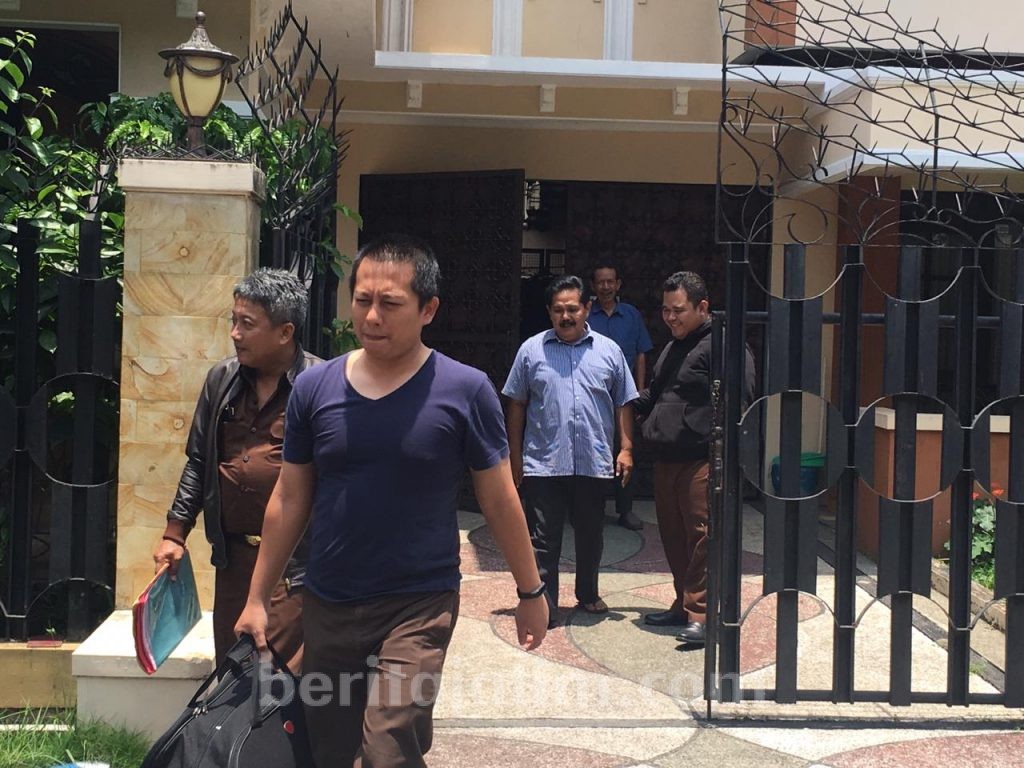 Sempat Buron, Kajari Kabupaten Malang Eksekusi Mantan Camat Turen