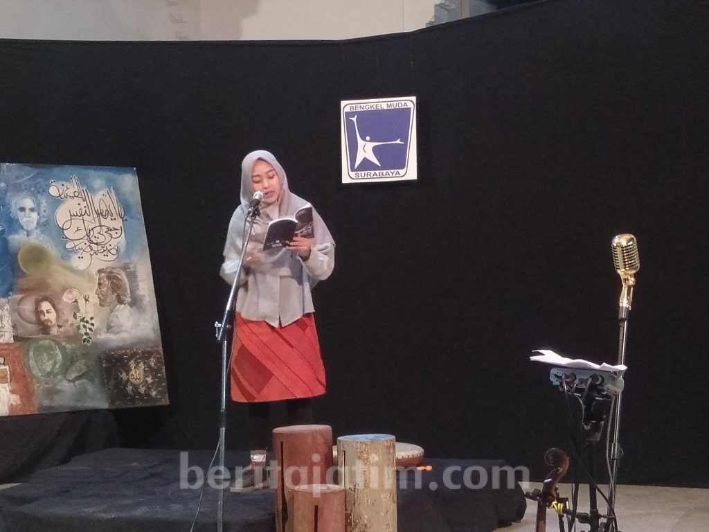 Hadir Sebagai Wajah Baru, Suguhkan 4 Puisi Lirik Panjang