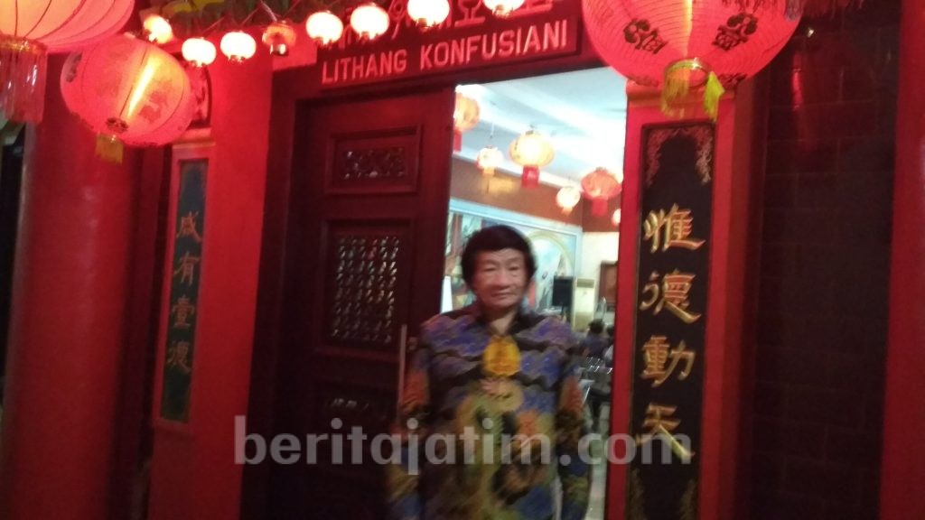 Sempat Dirantai, Tempat Kebaktian Khonghucu Kembali Dibuka