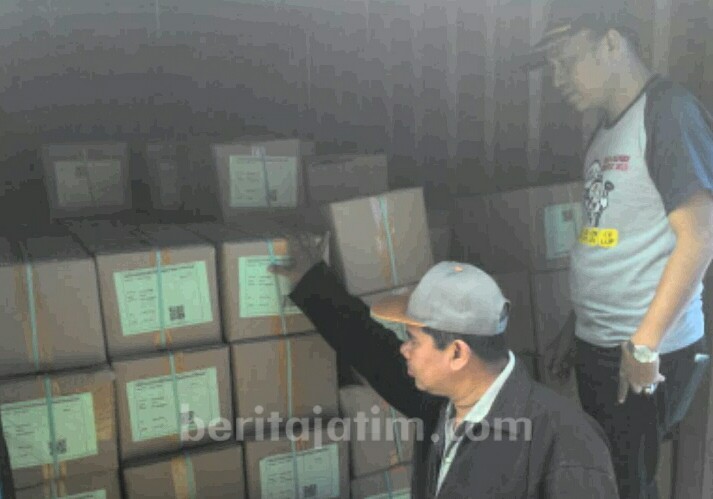 Sisa Logistik Pemilu Tiba di Gudang KPU Pamekasan