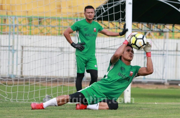 M Ridho Yakin Gawangnya ‘Perawan’ Hadapi Sriwijaya