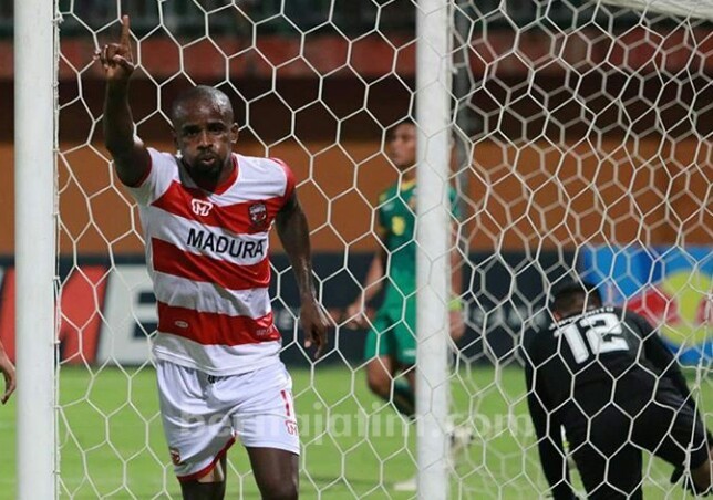 Greg Nwokolo Mengaku Senang Kembali Dipanggil Timnas