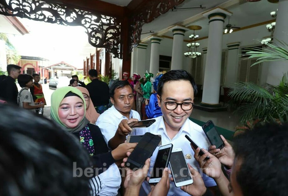 Pemkab Pamekasan dan Kominfo RI Luncurkan Program UMKM Go Online