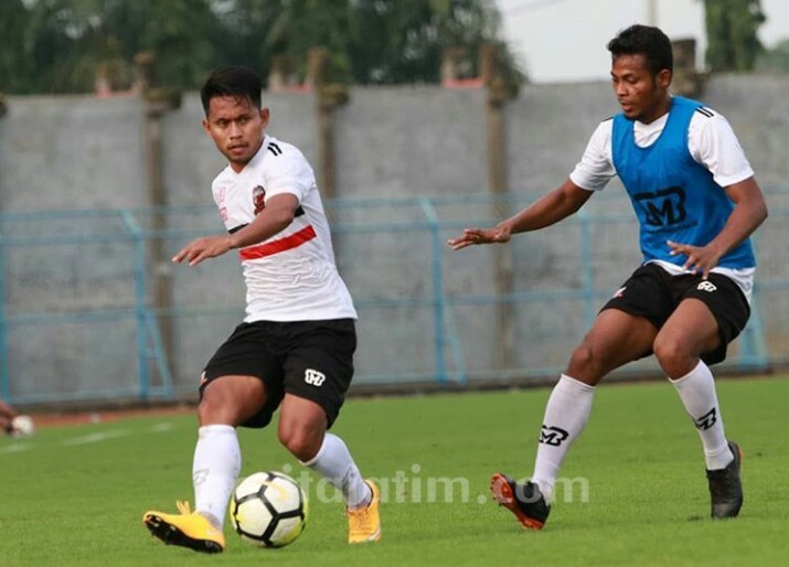 Andik dan Beto Unjuk Gigi di Game Internal