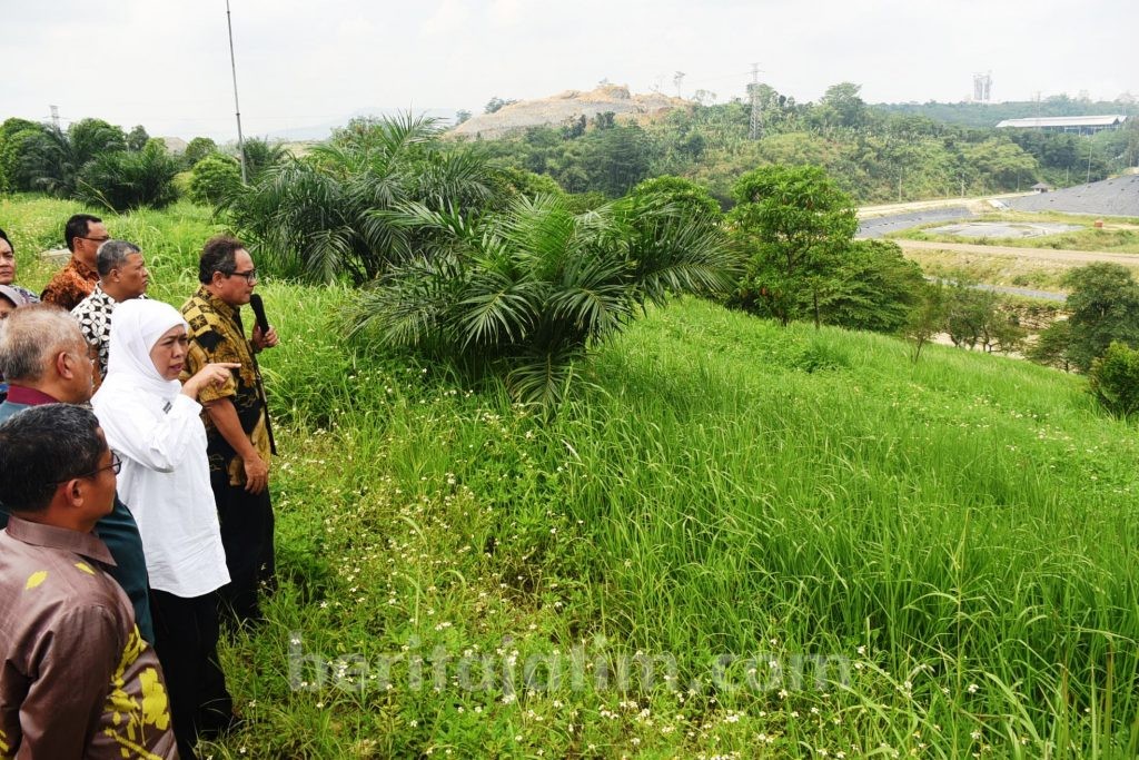 Atasi Limbah B3 di Jatim, Ini Harapan Gubernur Khofifah