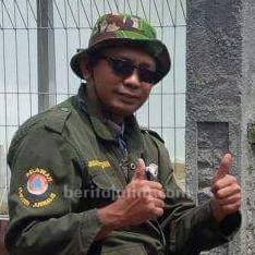 PMI Jember Salurkan Bahan Bangunan untuk Lima Korban Banjir Kencong
