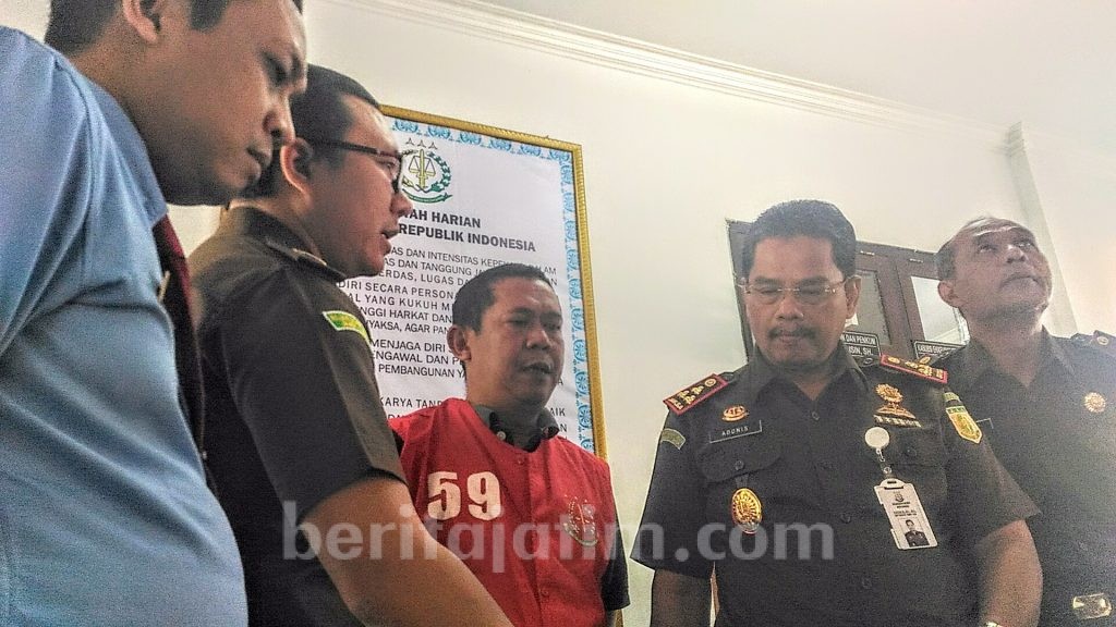 Ditangkap, Terpidana Korupsi Buku Sekolah SD di Banyuwangi Melawan