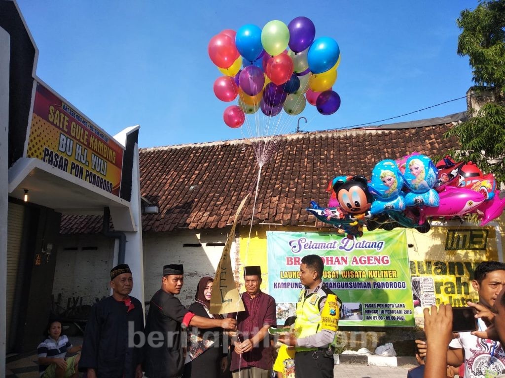 Di Tempat Ini, 500 Porsi Nasi Pecel Dihidangkan Gratis