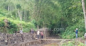 Sumber Air Tertutup Proyek Plengsengan, Warga Karangploso Protes