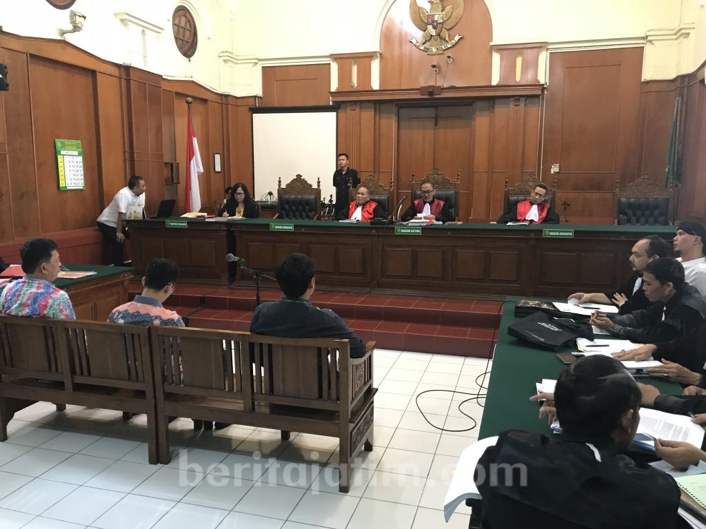 Ahmad Dhani Ajukan Tiga Saksi Meringankan