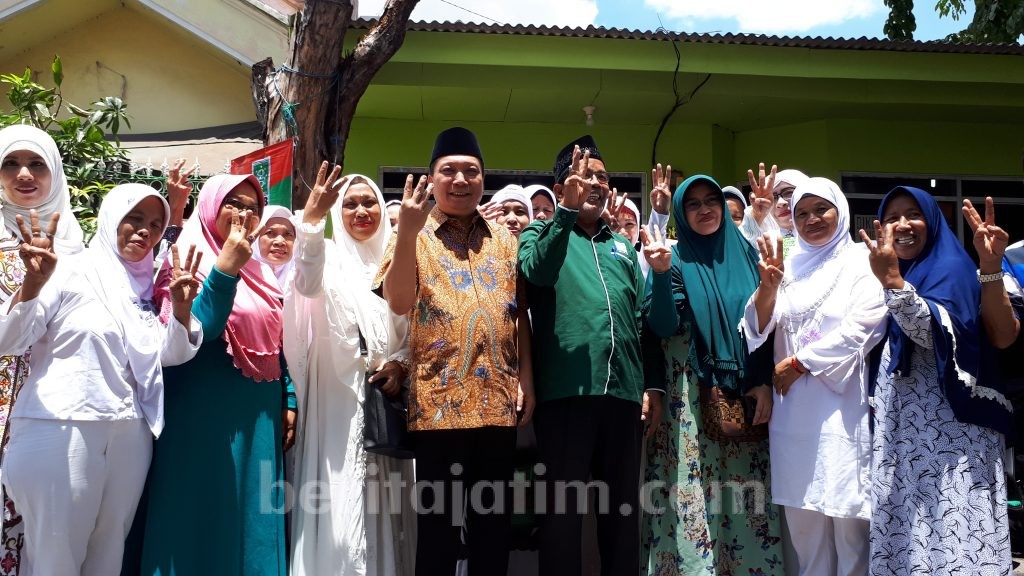 Pengajian PKK Mantapkan Kemenangan KH Ma’ruf Amin dan Fandi Utomo PKB