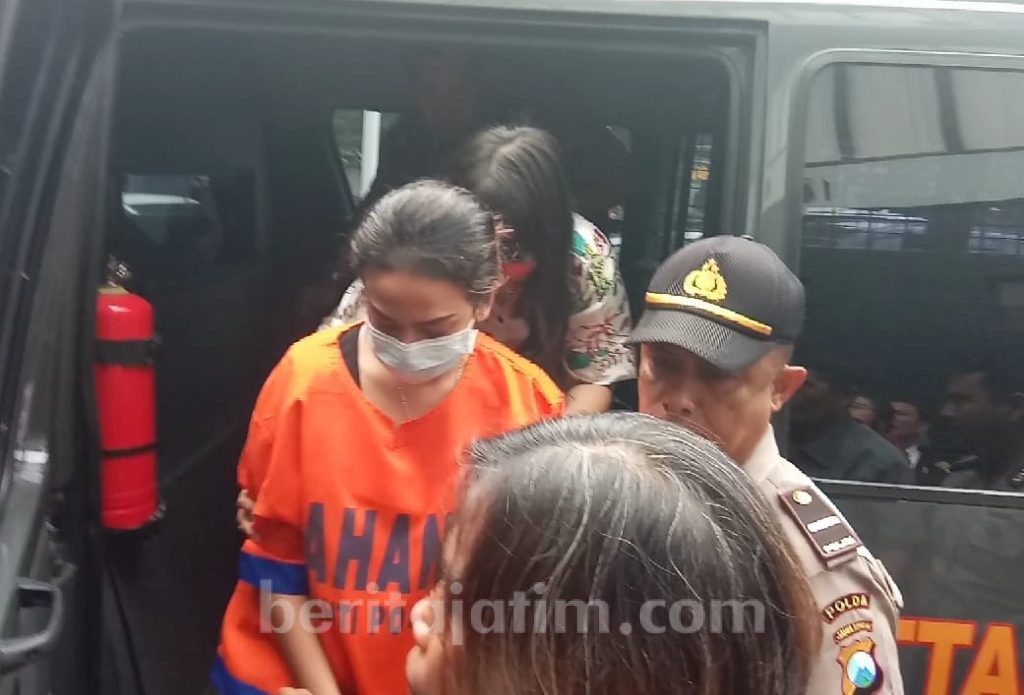 Polda Serahkan Vanessa Angel ke Kejaksaan