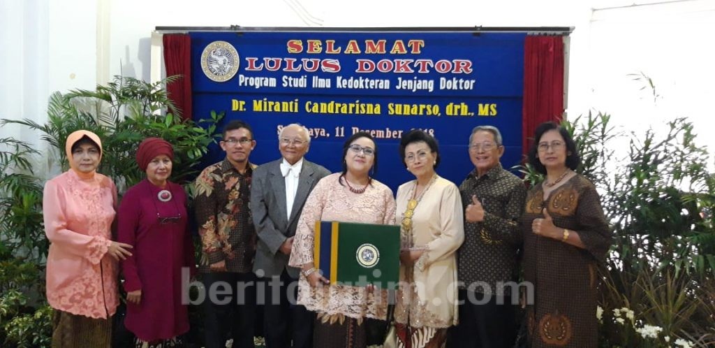 Acara Wisuda di UNAIR Berlangsung Haru, Ini Penyebabnya