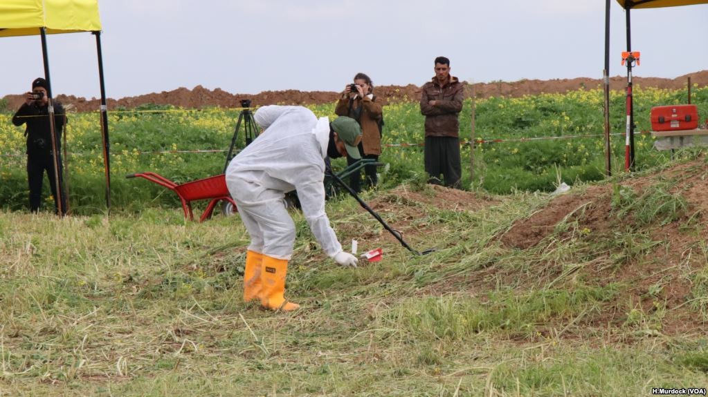PBB Gali Kuburan Warga Yazidi Korban ISIS