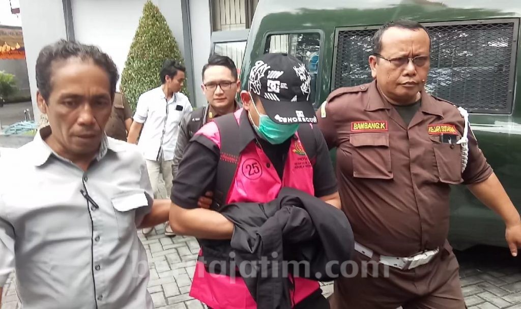 Kejaksaan Tahan Manajer Pemeliharaan PDAM Surabaya